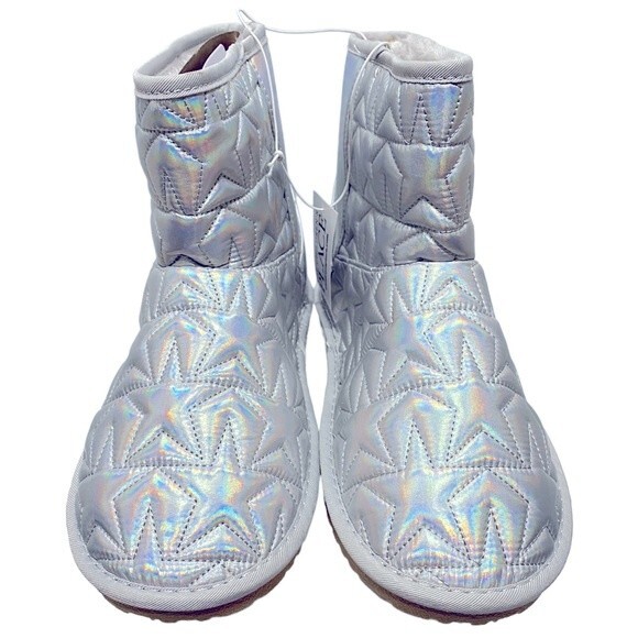 The Children’s Place Girls Metallic Star Chalet Boots - Picture 5 of 9